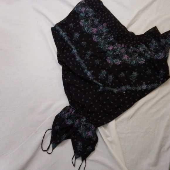 Floral Print Spaghetti Strap Dress - Picture 8 of 15